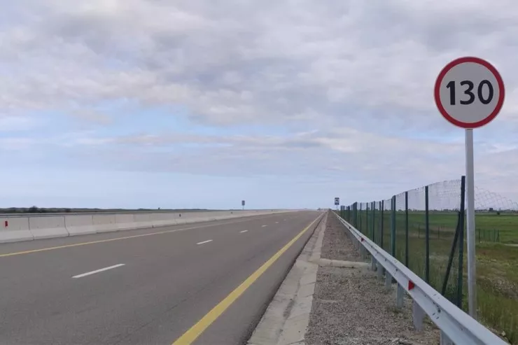 Azərbaycanın ən sürətli yolu - 130 km/saat 