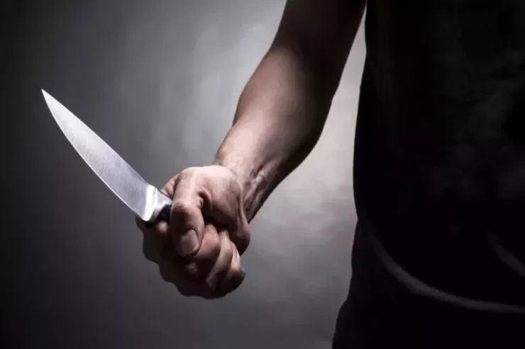 Biləsuvarda iki gənc   bıçaqlandı, saxlanılan var