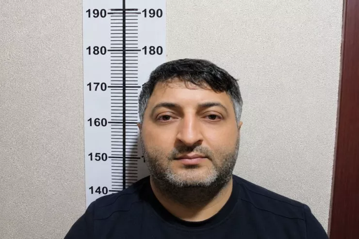 Bakıda iş düzəldən "vəkil" HƏBS OLUNDU 