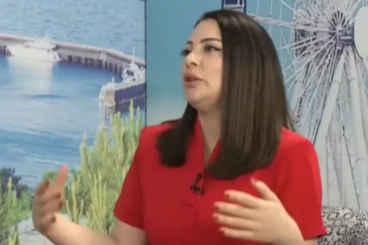 "Sərbəstliyin axırı tərbiyəsizlikdir"  - Müğənni Dana