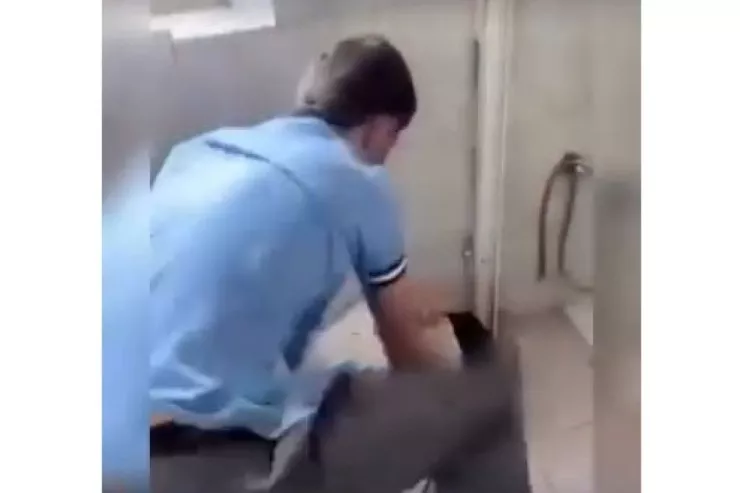 Bakıda məktəbdə şagirdlər arasında DAVA 