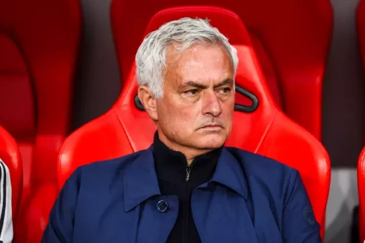 Mourinyo "Barselona"nın oyunçusunu  "Real"a gətirmək  istəyir