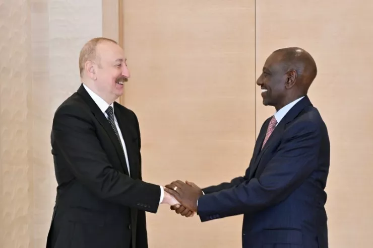 İlham Əliyev Keniya Prezidentinin başçılıq etdiyi nümayəndə heyəti ilə görüşüb