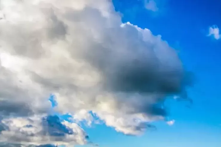 Buludun  çəkisi   nə qədərdir? Cavab sizi TƏƏCCÜBLƏNDİRƏCƏK 