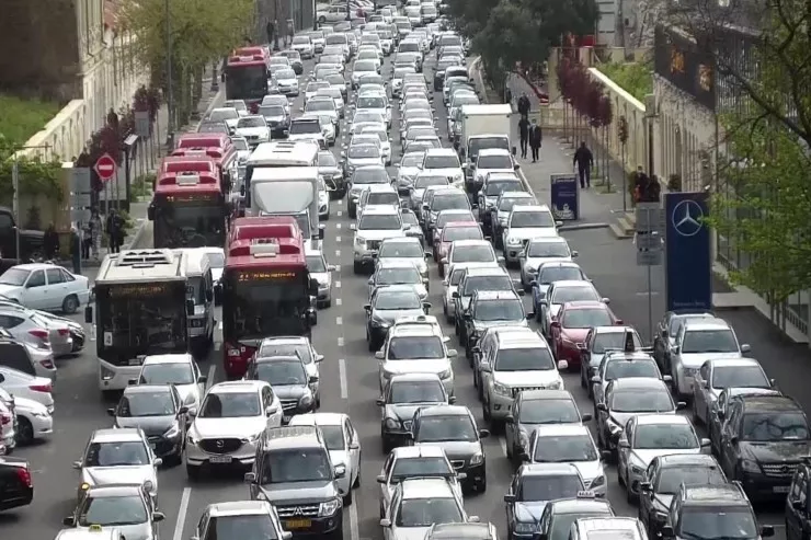 Bakının Baş Planında əsas məsələ tıxaclardır 