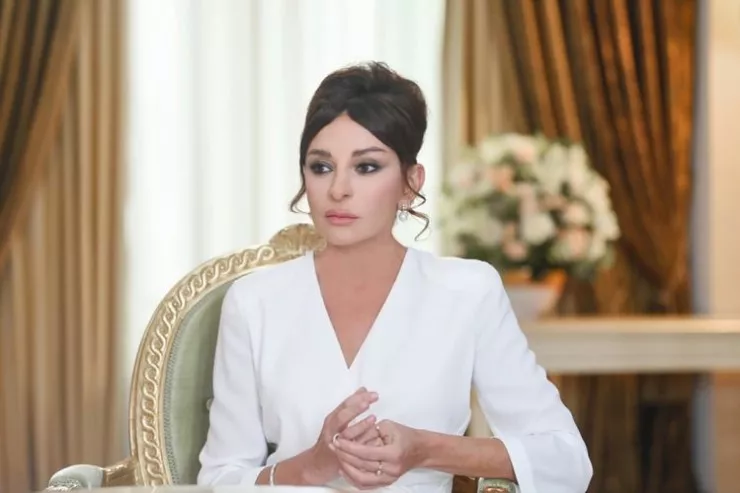 Mehriban Əliyevadan 28 May PAYLAŞIMI 