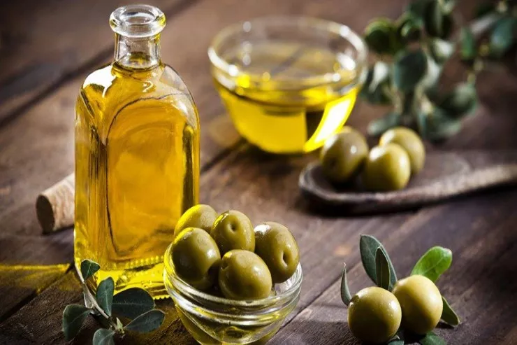 Həkimlər niyə hər gün  bir qaşıq zeytun yağı  içməyi məsləhət görür?